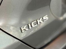 Nissan KICKS ADVANCE 1.6 CVT 2022/2022 SÉRGIO VEÍCULOS TEUTÔNIA / Carros no Vale