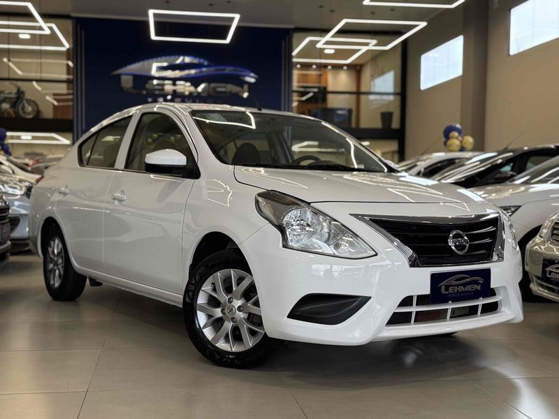 NISSAN VERSA 1.0 12V S 2017/2017 LEHMEN VEÍCULOS VENÂNCIO AIRES / Carros no Vale