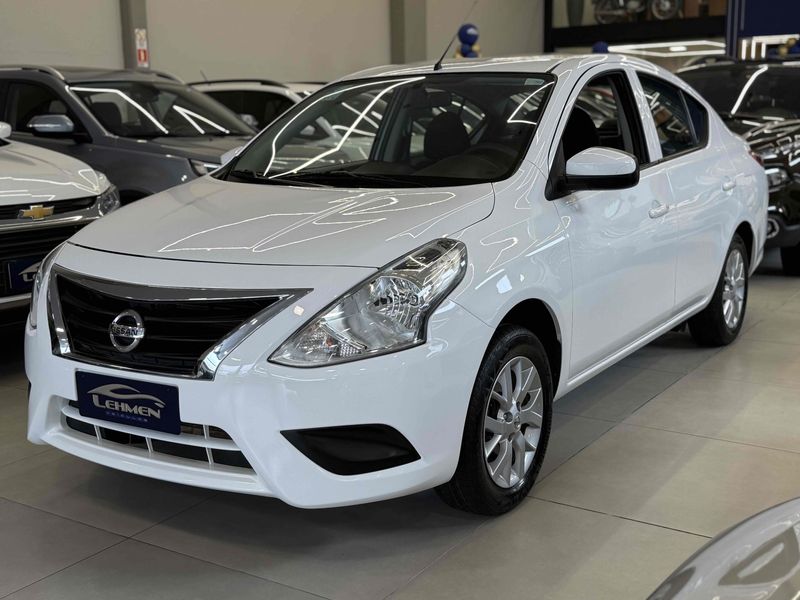 NISSAN VERSA 1.0 12V S 2017/2017 LEHMEN VEÍCULOS VENÂNCIO AIRES / Carros no Vale