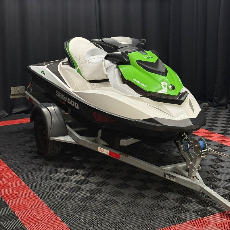 YAMAHA – JET SKI JET SKI GTI 130 2013/2013 SÉRGIO VEÍCULOS TEUTÔNIA / Carros no Vale