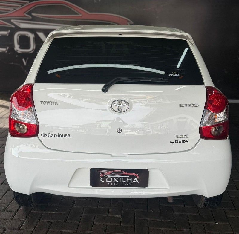 Toyota ETIOS X 1.3 2013/2013 SÉRGIO VEÍCULOS TEUTÔNIA / Carros no Vale