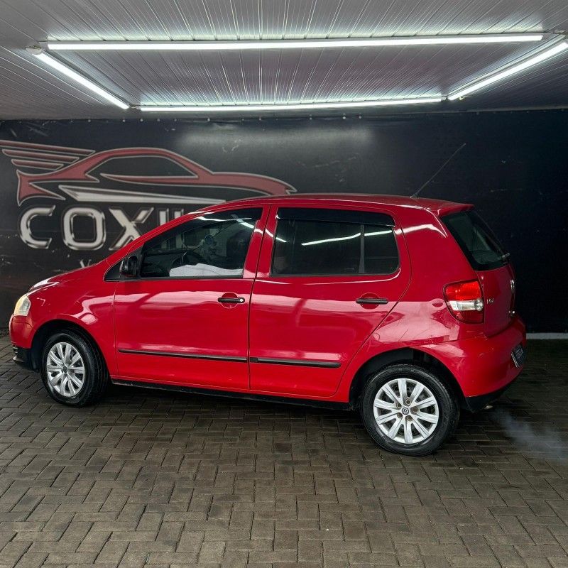 Volkswagen FOX 1.0 2009/2009 SÉRGIO VEÍCULOS TEUTÔNIA / Carros no Vale