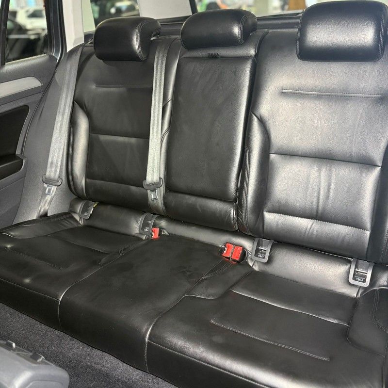 Volkswagen GOLF VARIANT COMFORTLINE 1.4T 2015/2015 SÉRGIO VEÍCULOS TEUTÔNIA / Carros no Vale