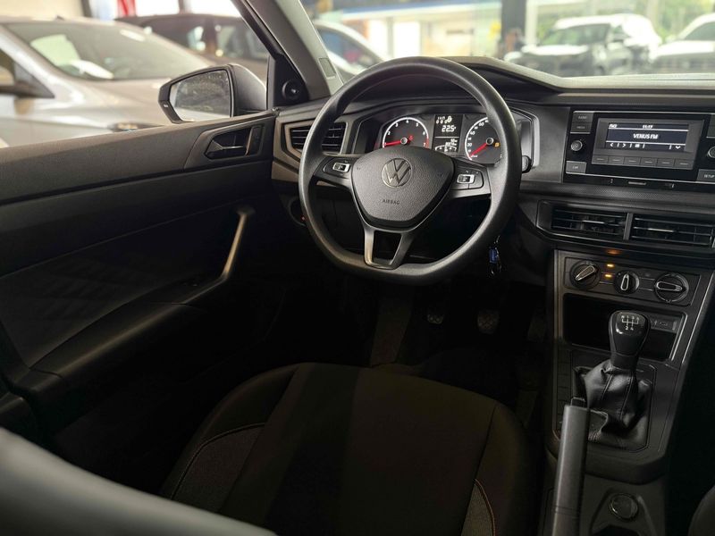VOLKSWAGEN POLO 1.0 MPI TRACK 2023/2024 LEHMEN VEÍCULOS VENÂNCIO AIRES / Carros no Vale