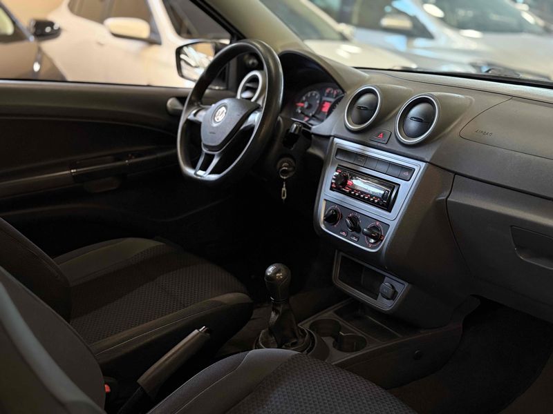 VOLKSWAGEN SAVEIRO 1.6 MSI ROBUST CS 8V 2019/2019 LEHMEN VEÍCULOS VENÂNCIO AIRES / Carros no Vale