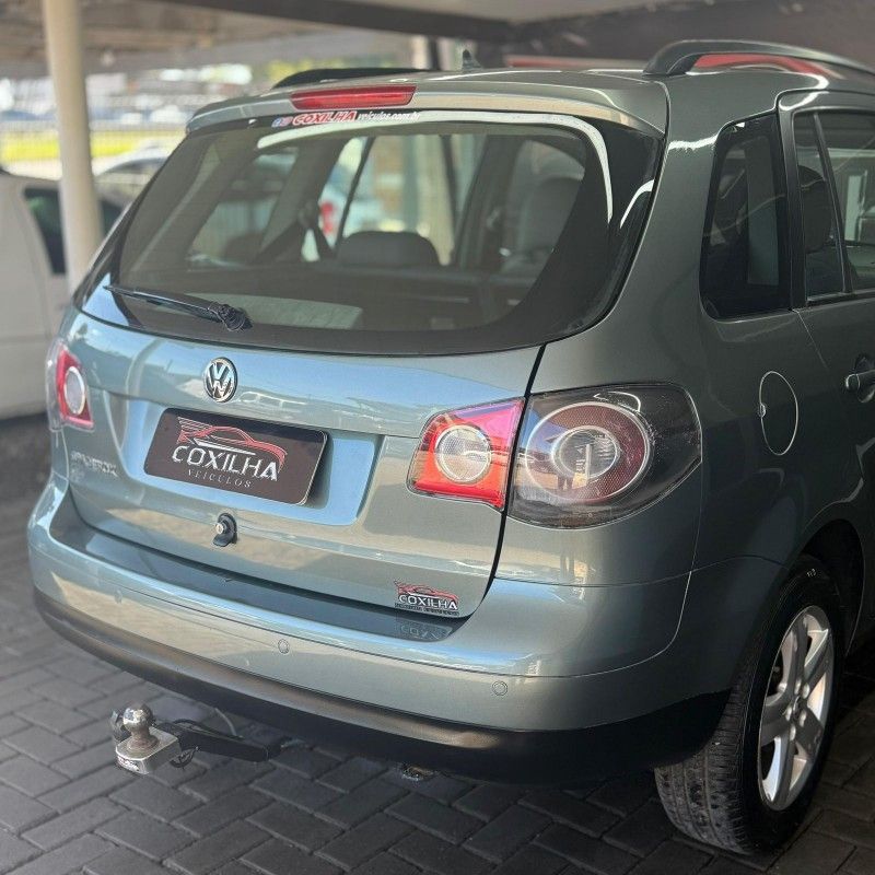 Volkswagen SPACEFOX SPORTLINE 1.6Mi 2010/2010 SÉRGIO VEÍCULOS TEUTÔNIA / Carros no Vale