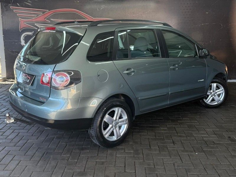 Volkswagen SPACEFOX SPORTLINE 1.6Mi 2010/2010 SÉRGIO VEÍCULOS TEUTÔNIA / Carros no Vale