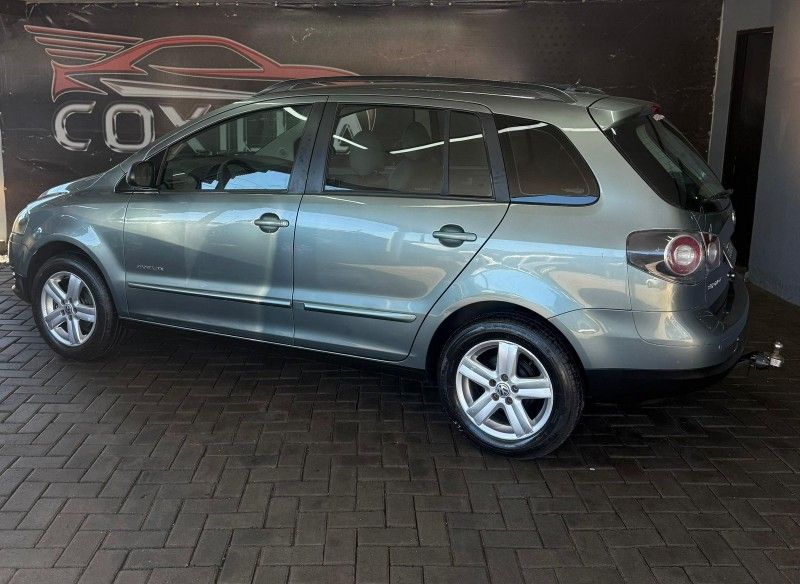 Volkswagen SPACEFOX SPORTLINE 1.6Mi 2010/2010 SÉRGIO VEÍCULOS TEUTÔNIA / Carros no Vale