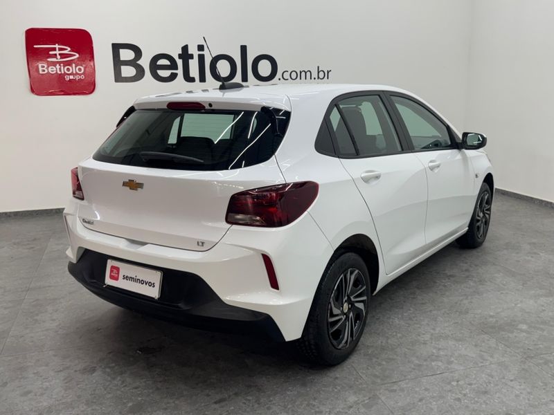 Chevrolet ONIX 1.0 FLEX LT MANUAL 2023/2024 BETIOLO NOVOS E SEMINOVOS LAJEADO / Carros no Vale