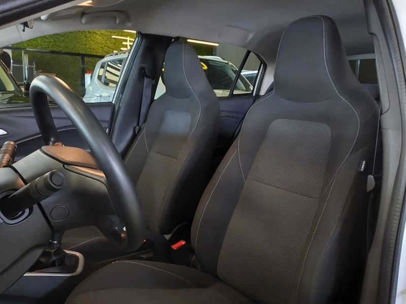 Chevrolet ONIX 1.0 FLEX LT MANUAL 2025/2025 BETIOLO NOVOS E SEMINOVOS LAJEADO / Carros no Vale