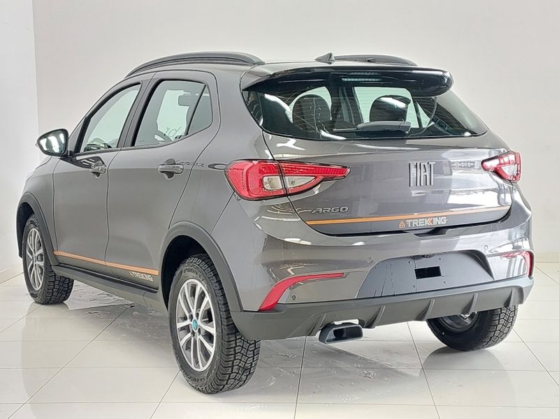 Fiat ARGO 1.3 FIREFLY FLEX TREKKING MANUAL 2025/2026 BETIOLO NOVOS E SEMINOVOS LAJEADO / Carros no Vale