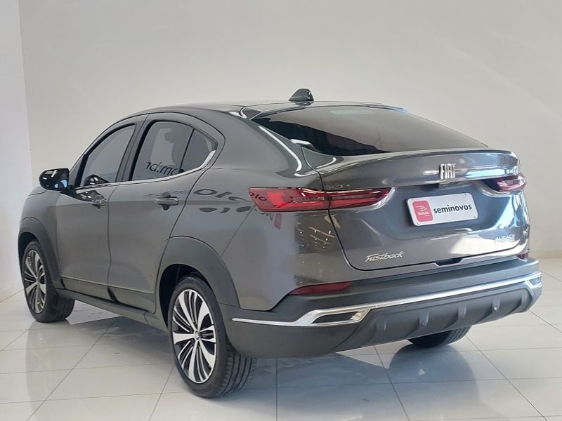 Fiat FASTBACK 1.0 TURBO 200 FLEX AUDACE CVT 2023/2023 BETIOLO NOVOS E SEMINOVOS LAJEADO / Carros no Vale