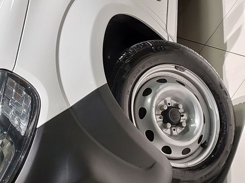 Fiat FIORINO 1.4 MPI FURGÃO ENDURANCE 8V FLEX 2P MANUAL 2022/2023 BETIOLO NOVOS E SEMINOVOS LAJEADO / Carros no Vale
