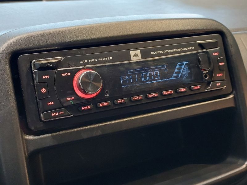 Fiat MOBI 1.0 EVO FLEX LIKE MANUAL 2022/2023 BETIOLO NOVOS E SEMINOVOS LAJEADO / Carros no Vale