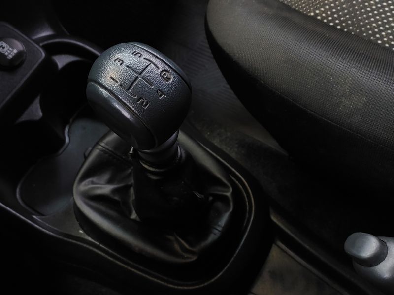Fiat MOBI 1.0 EVO FLEX LIKE MANUAL 2023/2023 BETIOLO NOVOS E SEMINOVOS LAJEADO / Carros no Vale