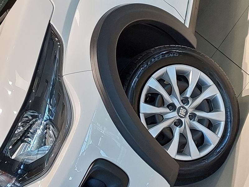 Fiat MOBI 1.0 EVO FLEX LIKE MANUAL 2022/2023 BETIOLO NOVOS E SEMINOVOS LAJEADO / Carros no Vale