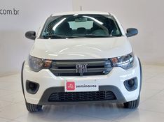 Fiat MOBI 1.0 EVO FLEX LIKE MANUAL 2023/2023 BETIOLO NOVOS E SEMINOVOS LAJEADO / Carros no Vale