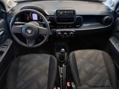 Fiat MOBI 1.0 EVO FLEX LIKE MANUAL 2023/2023 BETIOLO NOVOS E SEMINOVOS LAJEADO / Carros no Vale