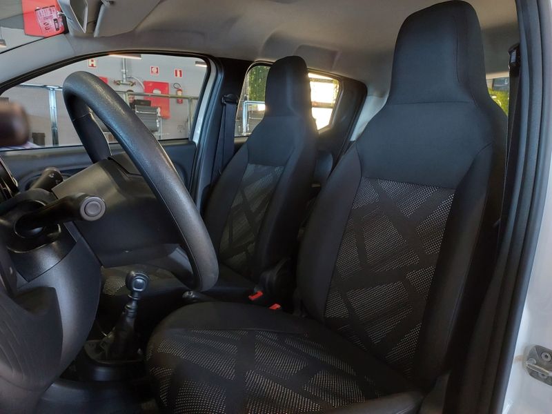 Fiat MOBI 1.0 EVO FLEX LIKE MANUAL 2022/2023 BETIOLO NOVOS E SEMINOVOS LAJEADO / Carros no Vale