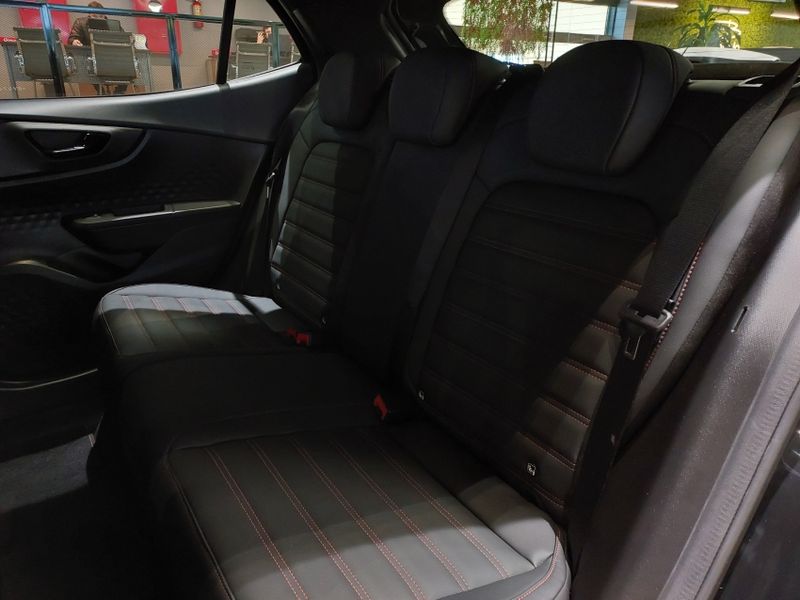 Fiat PULSE 1.3 TURBO 270 FLEX ABARTH AT6 2024/2025 BETIOLO NOVOS E SEMINOVOS LAJEADO / Carros no Vale