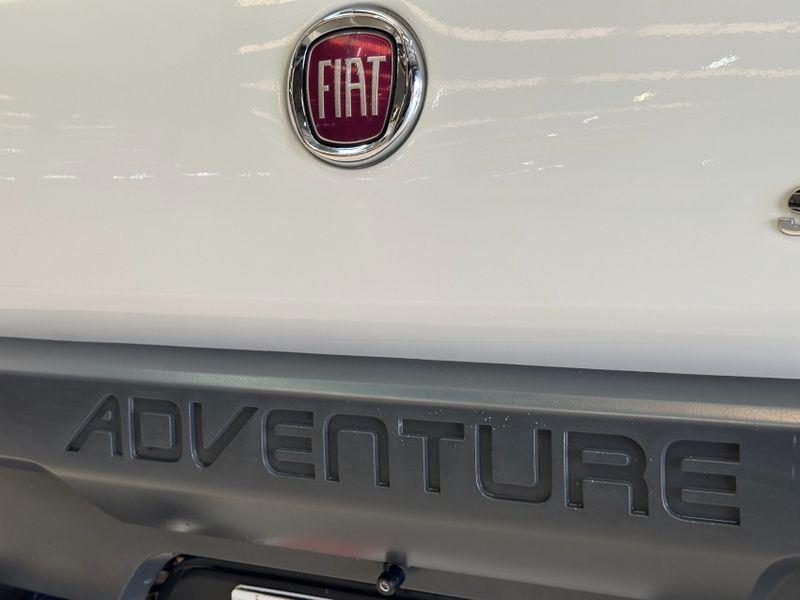 Fiat STRADA 1.8 MPI ADVENTURE CD 16V FLEX 3P MANUAL 2018/2019 BETIOLO NOVOS E SEMINOVOS LAJEADO / Carros no Vale