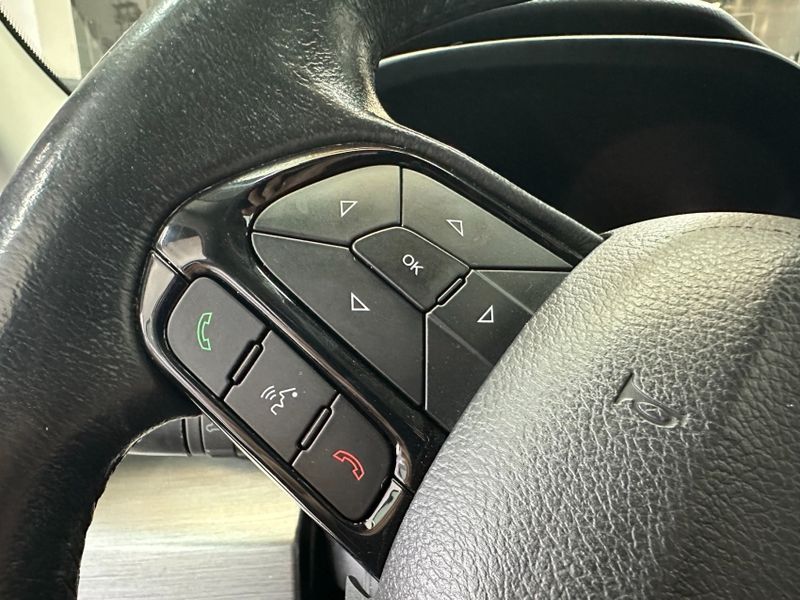 Fiat TORO 1.3 TURBO 270 FLEX FREEDOM AT6 2022/2022 BETIOLO NOVOS E SEMINOVOS LAJEADO / Carros no Vale