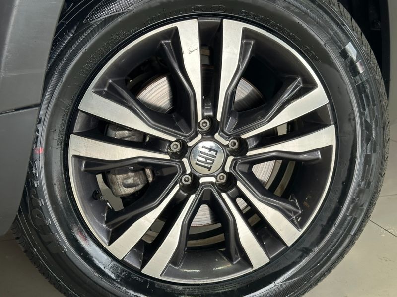 Fiat TORO 1.3 TURBO 270 FLEX FREEDOM AT6 2022/2022 BETIOLO NOVOS E SEMINOVOS LAJEADO / Carros no Vale