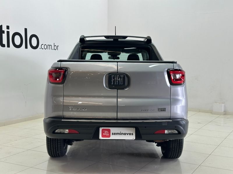 Fiat TORO 1.3 TURBO 270 FLEX FREEDOM AT6 2022/2022 BETIOLO NOVOS E SEMINOVOS LAJEADO / Carros no Vale