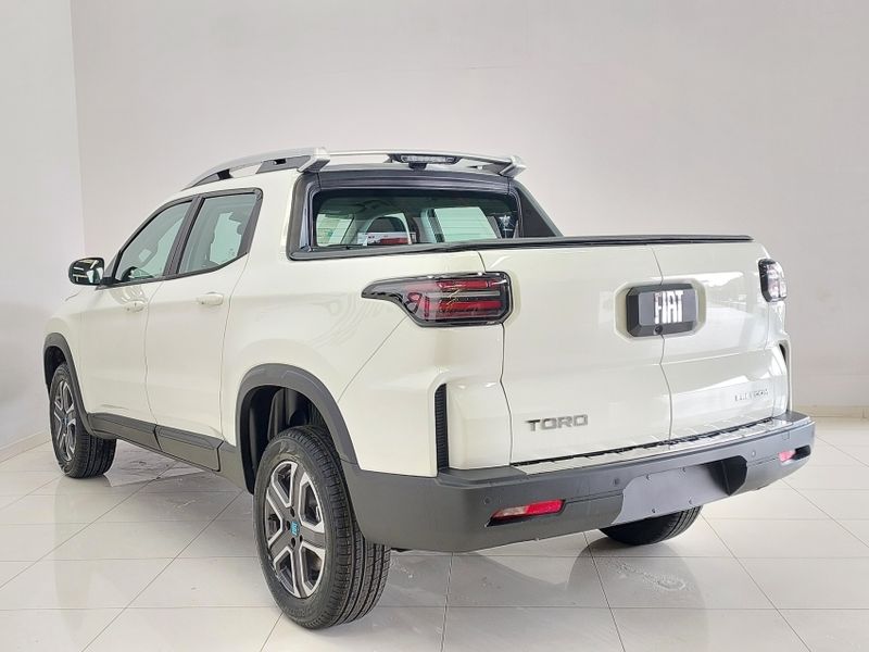 Fiat TORO 1.3 TURBO 270 FLEX FREEDOM AT6 2025/2026 BETIOLO NOVOS E SEMINOVOS LAJEADO / Carros no Vale