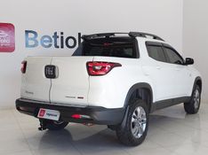 Fiat TORO 2.0 16V TURBO DIESEL FREEDOM 4WD AT9 2019/2020 BETIOLO NOVOS E SEMINOVOS LAJEADO / Carros no Vale