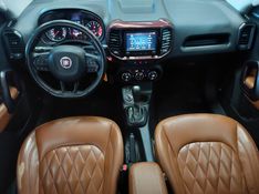 Fiat TORO 2.0 16V TURBO DIESEL FREEDOM 4WD AT9 2019/2020 BETIOLO NOVOS E SEMINOVOS LAJEADO / Carros no Vale