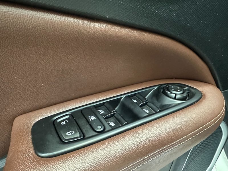 Fiat TORO 2.0 16V TURBO DIESEL RANCH 4WD AT9 2023/2024 BETIOLO NOVOS E SEMINOVOS LAJEADO / Carros no Vale