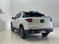 Fiat TORO 2.0 16V TURBO DIESEL RANCH 4WD AT9 2023/2024 BETIOLO NOVOS E SEMINOVOS LAJEADO / Carros no Vale