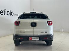 Fiat TORO 2.0 16V TURBO DIESEL RANCH 4WD AT9 2023/2024 BETIOLO NOVOS E SEMINOVOS LAJEADO / Carros no Vale
