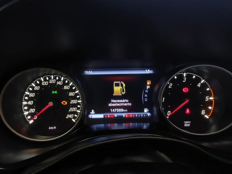 Fiat TORO 2.0 16V TURBO DIESEL VOLCANO 4WD AT9 2016/2017 BETIOLO NOVOS E SEMINOVOS LAJEADO / Carros no Vale