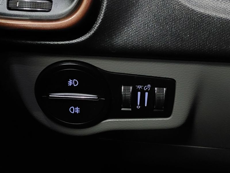 Fiat TORO 2.0 16V TURBO DIESEL VOLCANO 4WD AT9 2016/2017 BETIOLO NOVOS E SEMINOVOS LAJEADO / Carros no Vale