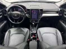 Fiat TORO 2.0 16V TURBO DIESEL VOLCANO 4WD AT9 2023/2024 BETIOLO NOVOS E SEMINOVOS LAJEADO / Carros no Vale