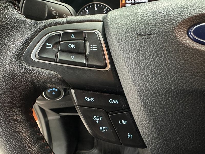 Ford ECOSPORT 2.0 DIRECT FLEX STORM 4WD AUTOMÁTICO 2018/2019 BETIOLO NOVOS E SEMINOVOS LAJEADO / Carros no Vale