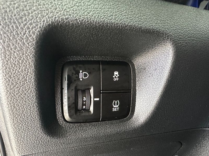 Hyundai CRETA 1.0 TGDI FLEX N LINE AUTOMÁTICO 2023/2024 BETIOLO NOVOS E SEMINOVOS LAJEADO / Carros no Vale