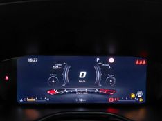 JEEP COMMANDER 2.0 HURRICANE 4 TURBO GASOLINA BLACKHAWK AT9 2025/2026 BETIOLO NOVOS E SEMINOVOS LAJEADO / Carros no Vale
