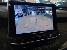 JEEP COMMANDER 2.0 HURRICANE 4 TURBO GASOLINA BLACKHAWK AT9 2024/2025 BETIOLO NOVOS E SEMINOVOS LAJEADO / Carros no Vale