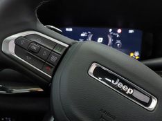 JEEP COMMANDER 2.0 HURRICANE 4 TURBO GASOLINA BLACKHAWK AT9 2025/2026 BETIOLO NOVOS E SEMINOVOS LAJEADO / Carros no Vale