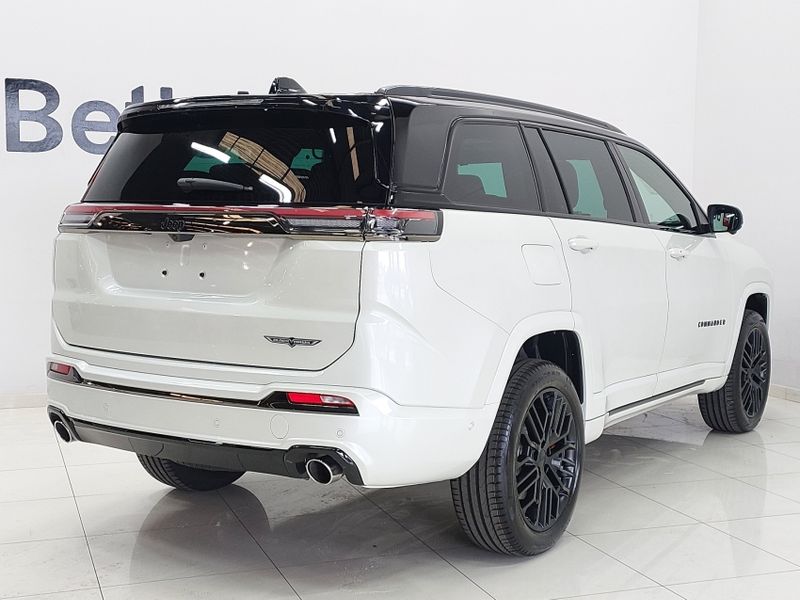 JEEP COMMANDER 2.0 HURRICANE 4 TURBO GASOLINA BLACKHAWK AT9 2025/2026 BETIOLO NOVOS E SEMINOVOS LAJEADO / Carros no Vale