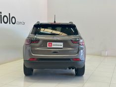 JEEP COMPASS 2.0 16V FLEX LIMITED AUTOMÁTICO 2021/2021 BETIOLO NOVOS E SEMINOVOS LAJEADO / Carros no Vale