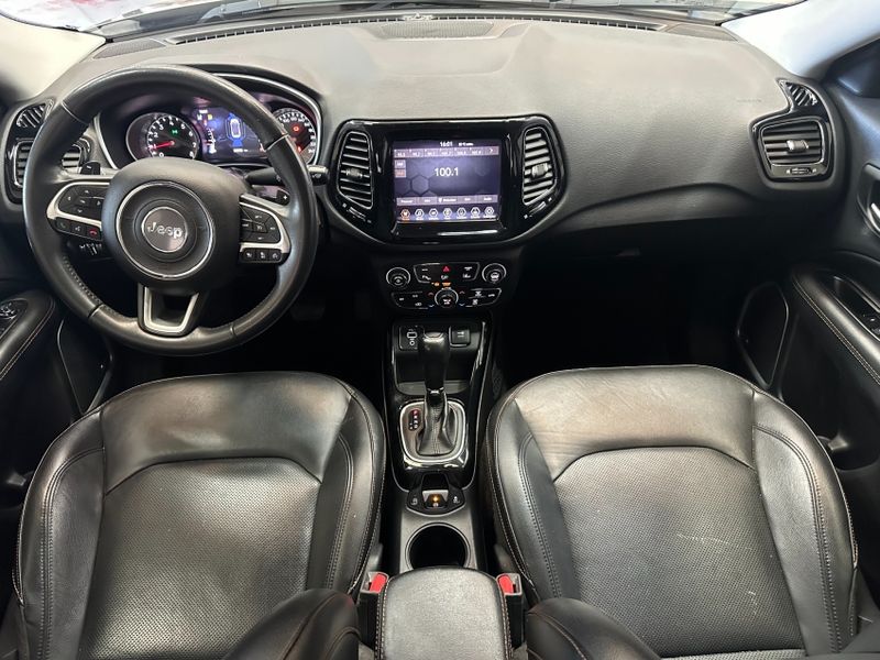JEEP COMPASS 2.0 16V FLEX LIMITED AUTOMÁTICO 2021/2021 BETIOLO NOVOS E SEMINOVOS LAJEADO / Carros no Vale