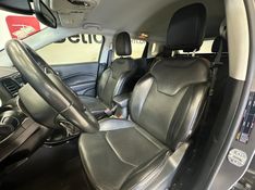 JEEP COMPASS 2.0 16V FLEX LIMITED AUTOMÁTICO 2021/2021 BETIOLO NOVOS E SEMINOVOS LAJEADO / Carros no Vale