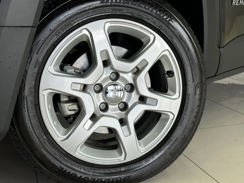 JEEP RENEGADE 1.3 T270 TURBO FLEX SPORT AT6 2022/2023 BETIOLO NOVOS E SEMINOVOS LAJEADO / Carros no Vale