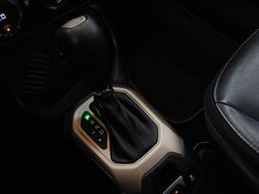 JEEP RENEGADE 1.8 16V FLEX LONGITUDE 4P AUTOMÁTICO 2017/2018 BETIOLO NOVOS E SEMINOVOS LAJEADO / Carros no Vale