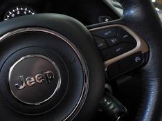 JEEP RENEGADE 1.8 16V FLEX LONGITUDE 4P AUTOMÁTICO 2017/2018 BETIOLO NOVOS E SEMINOVOS LAJEADO / Carros no Vale