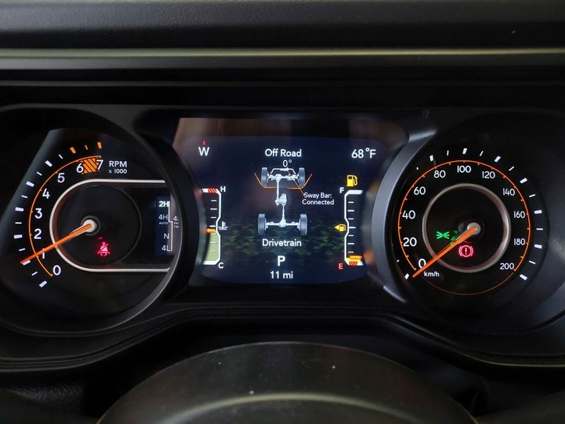 JEEP WRANGLER 2.0 TURBO GASOLINA RUBICON 4P 4X4 AT8 2025/2025 BETIOLO NOVOS E SEMINOVOS LAJEADO / Carros no Vale